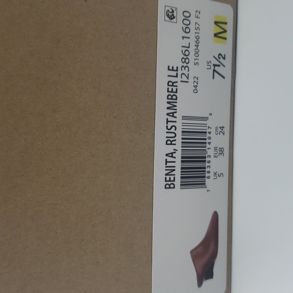 226- Vince Benita Women's Mules Genuine Leather Size 7.5 NWT - Picture 6 of 10